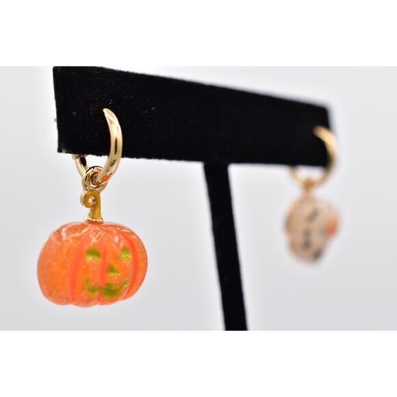 Coach Halloween Skull And Pumpkin Mismatch Earrings Glitter NEW 2024 Rare BinW - Picture 6 of 11